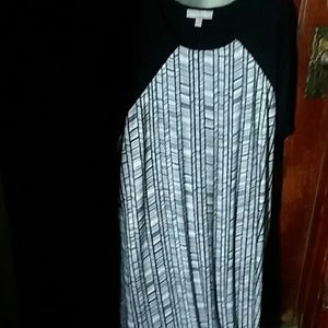 Black and white Maxi Dress! NWOT!